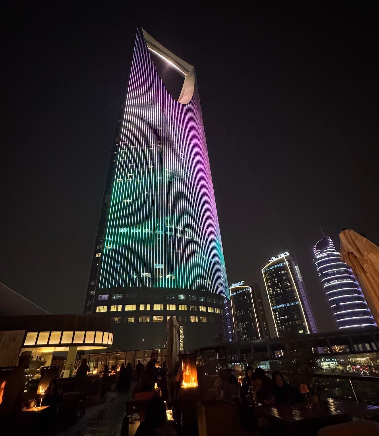 Visitez la Kingdom Tower, la tour Al Faisaliah et le quartier historique d'Al Deera à Riyad.