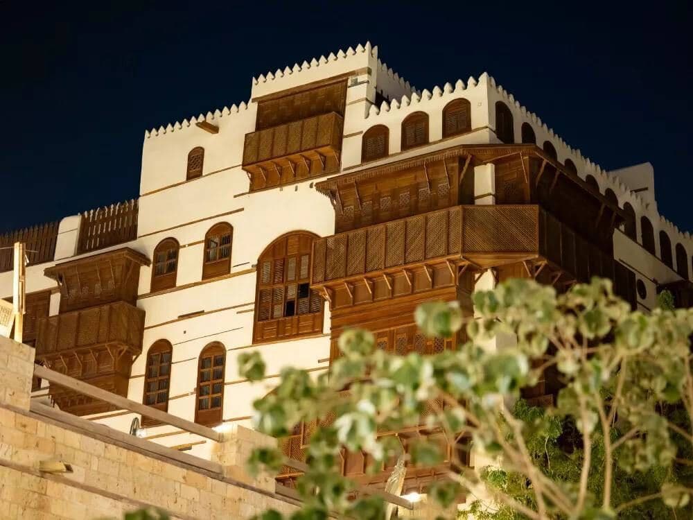 Forfait touristique de deux nuits au départ de la ville historique de Djeddah pour une omra à La Mecque