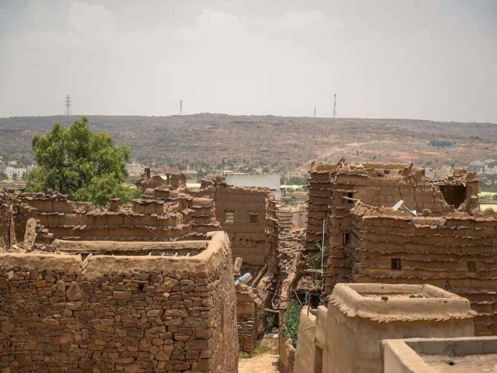 Une journée dans le sud d'Abha - nature et points de vue imprenables