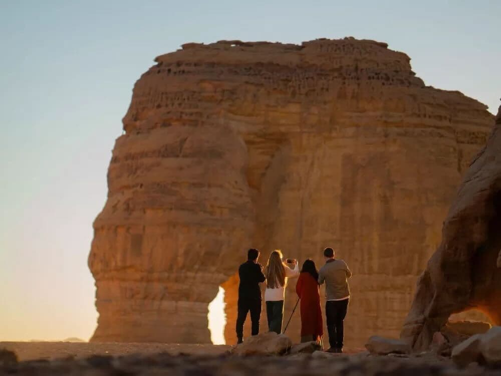 Visite des merveilles d'Al-Ula : la montagne de l'Éléphant et la vieille ville