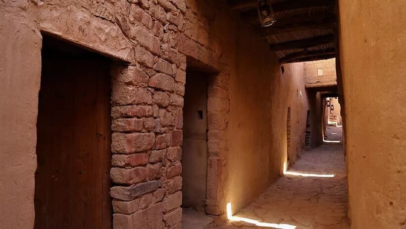 Visite des merveilles d'Al-Ula : la montagne de l'Éléphant et la vieille ville