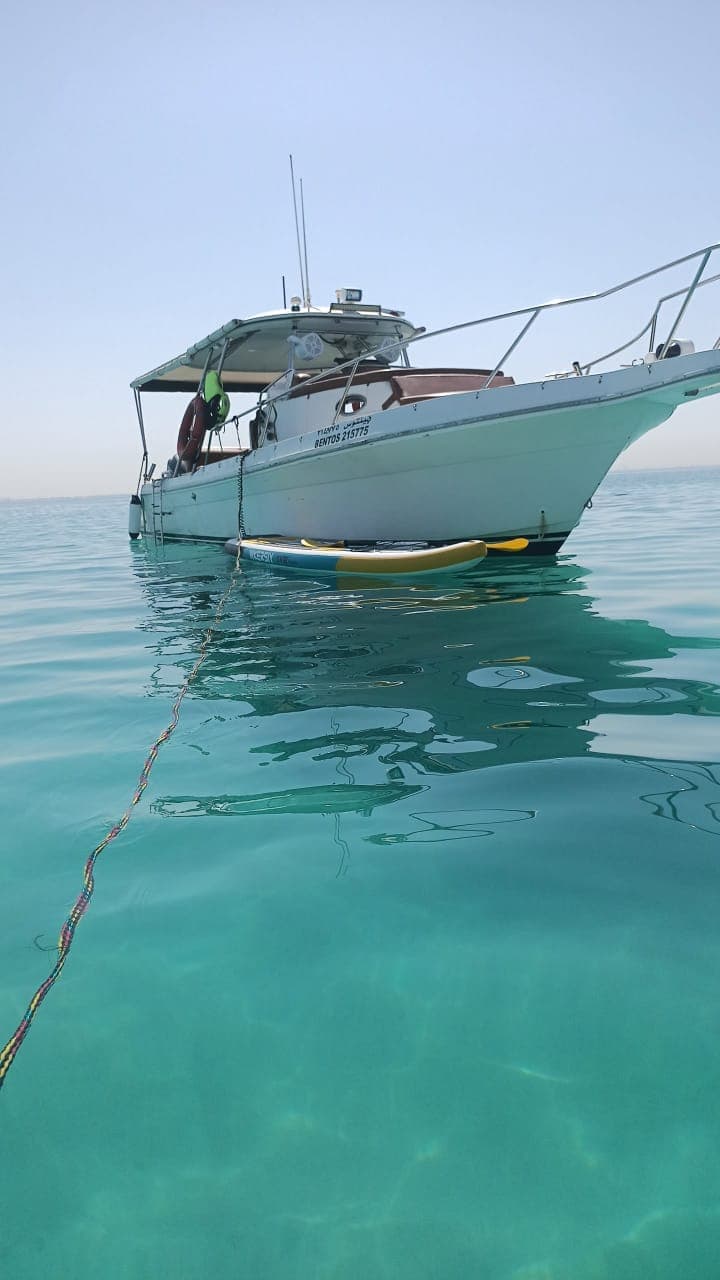 Une excursion en mer de Djeddah vers l'île de Bayadah pour les loisirs et la plongée avec tuba