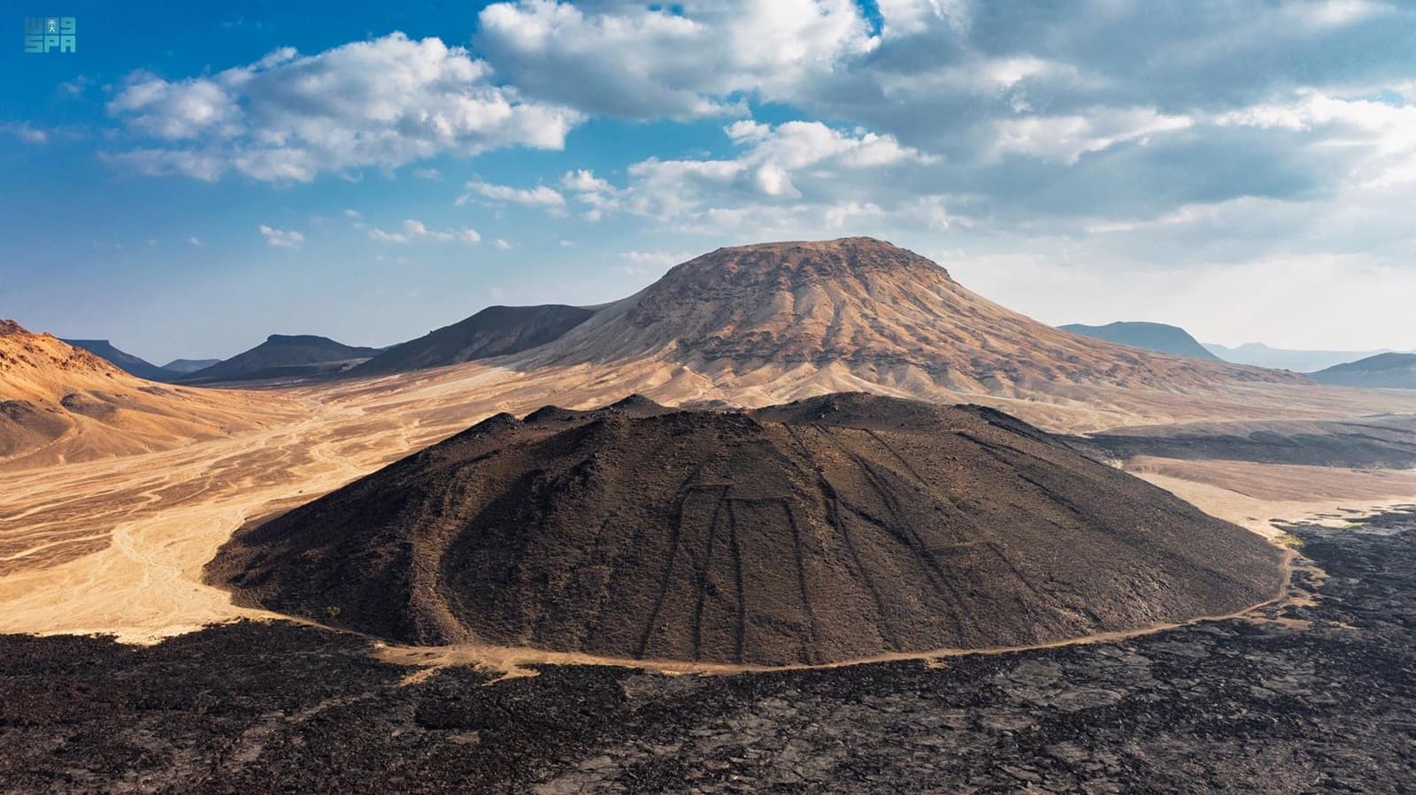 Un voyage à la découverte des montagnes volcaniques