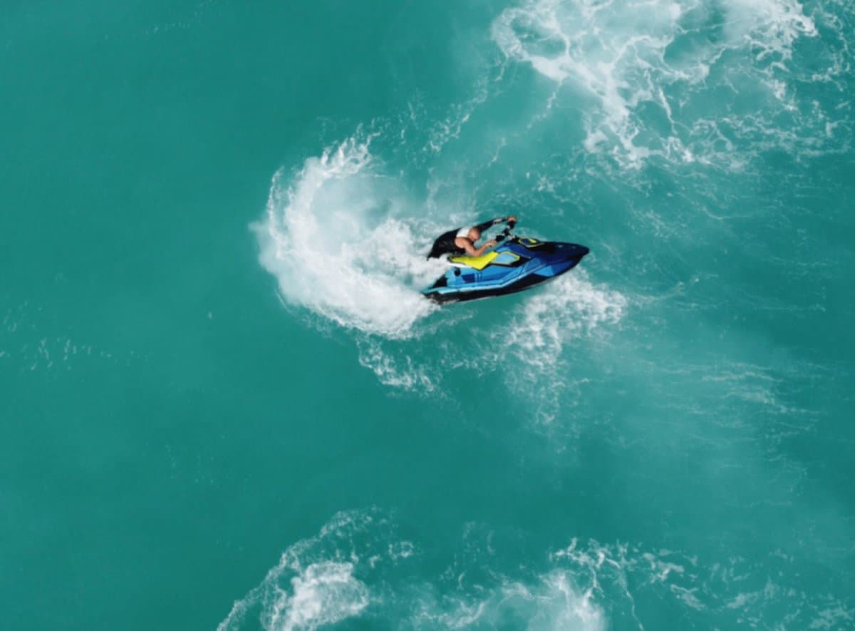 Diverses activités nautiques à Half Moon Beach